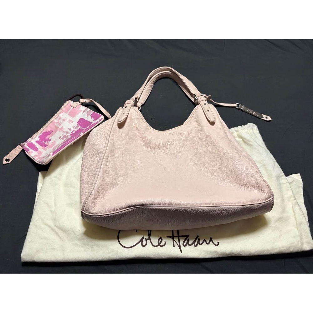 Cole Haan Blush Pink Pebbled Leather Hobo Shoulder Bag Dust Bag Wristlet EUC